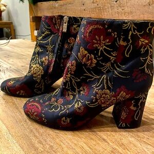 Antonio Melanie black satin heeled boots size 38-8